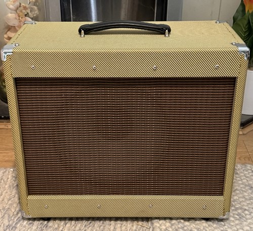 Juketone tweed guitar - 12,
