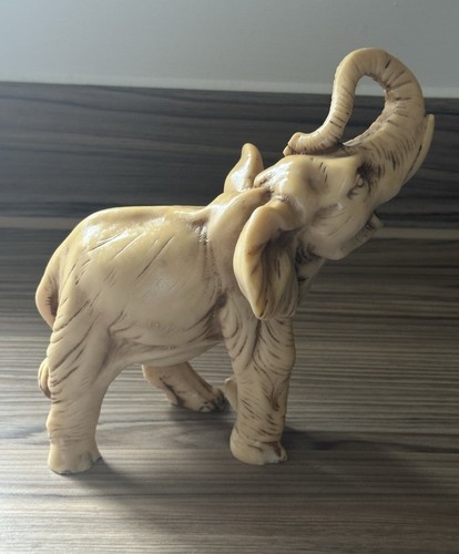 Alabaster elephant sculpture - elephant,