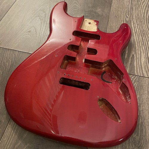 Red strat style electric - red,