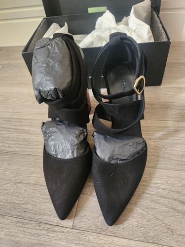 New whistles balck - new, block