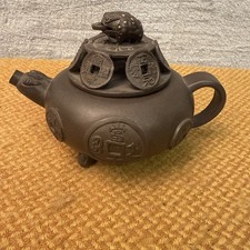 Vtg Chinese Yixing Zisha Teapot Spotted Frog/Toad Lid with Lucky Coins - Signed