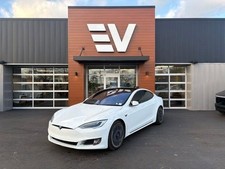2016 Tesla Model S 90D