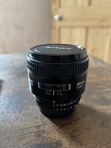 Nikon nikkor 85mm 8 - nikon, af