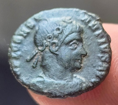 Constantivs roman bronze - constantivs,