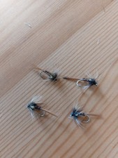 Cruncher Flies Gold Flash Size