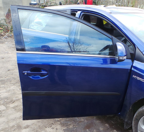 2016 toyota auris - toyota, mk2
