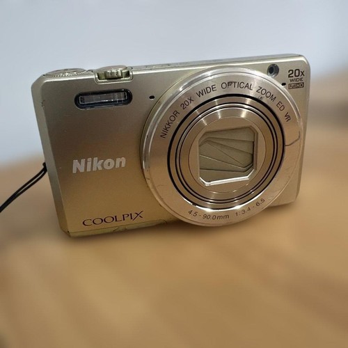 Nikon coolpix s7000 - coolpix, gold
