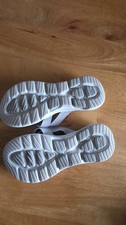 SKECHERS GOGA MAT FLIP FLOPS 