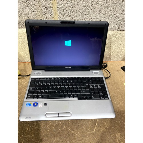 Toshiba satellite l500 1xd - toshiba,