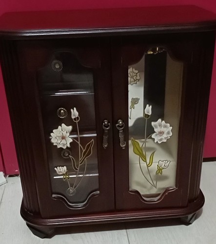 Vintage large musical - large, wooden