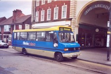 Bus photo H407FGS Hitchin & District Mercedes-Benz Reeve Burgess Beaver