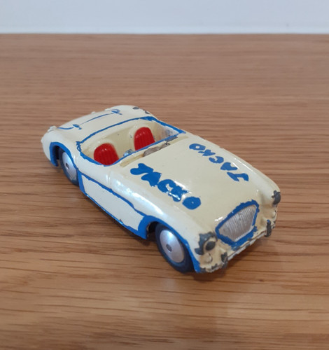 Corgi 300 austin healey - healey,