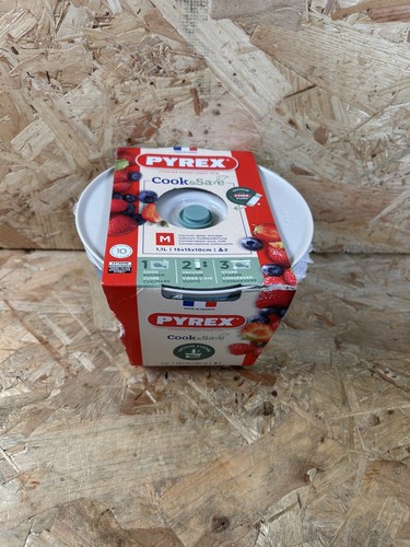 New pyrex vacuum glass storage - pyrex,