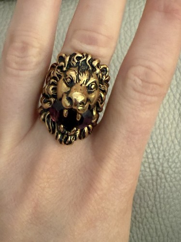 Authentic gucci lion head ring - authentic,