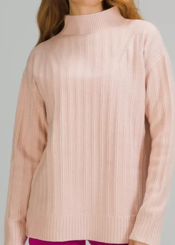 Lululemon twin rib turtleneck - twin,