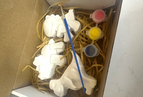 Kids paint your own plaster - paint-your-own,