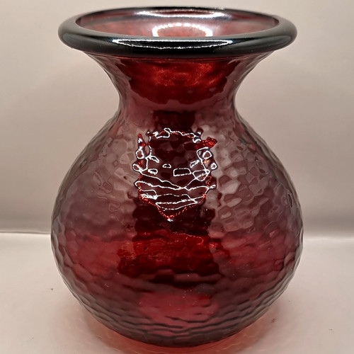 Habitat red textured - art, glass