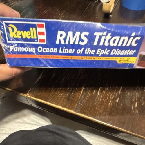 Revell rms titanic 570 - 1:570, model