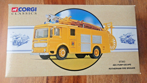 Corgi 97360 aec - pump, escape