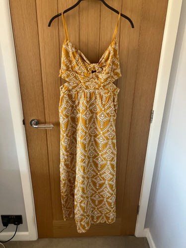 Bnwt zara mustard embroidered - zara,