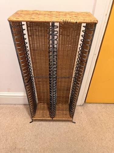 Vintage metal rack with - metal, cd