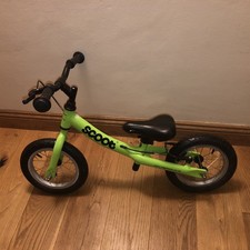 Scoot Balance Bike Green 12