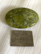 Nephrite Jade Palm Stone From Old Collection 90g / 7cm