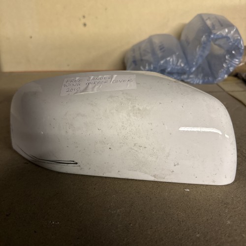 White door wing mirror - white, covers
