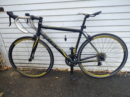 Carrera zelos medium - medium, road