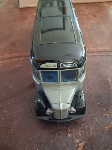 Corgi die cast - corgi,