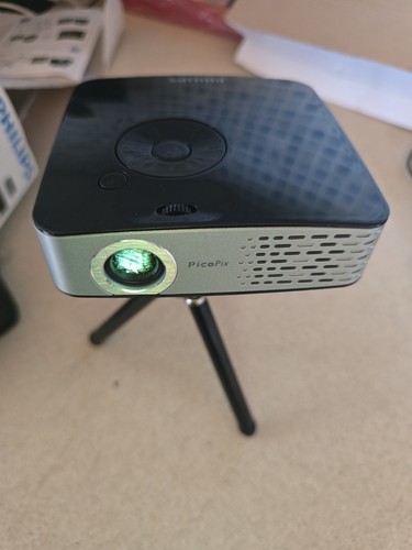 Philips pocket projector - pocket, 30