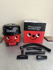 Henry The Hoover Desktop
