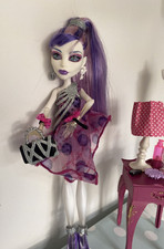 Monster High Spectra