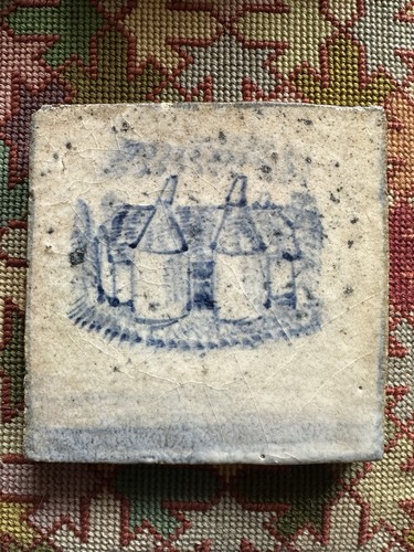 Antique english delft - delft, style