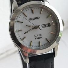 Seiko Solar 100M V138 White