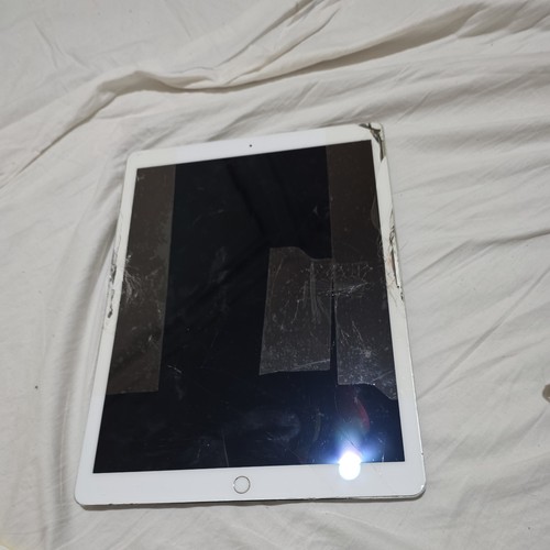 Faulty apple ipad pro 1st - ipad, (1st