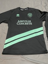 Men’s Queens Park Rangers FC. Training Jumper. Size XL.