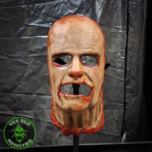Latex skinned face mask - skinned,