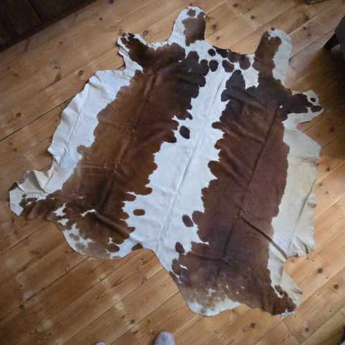 Handmade cowhide rug genuine - handmade,