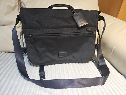 Tumi large business travel - tumi,