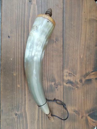 Antique powder horn - antique,