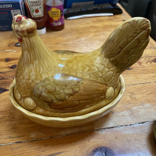 Beautiful vintage sadler - vintage,
