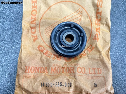 Guide roller 14610 235 000 - guide,
