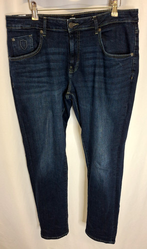 883 police stretch - 883,