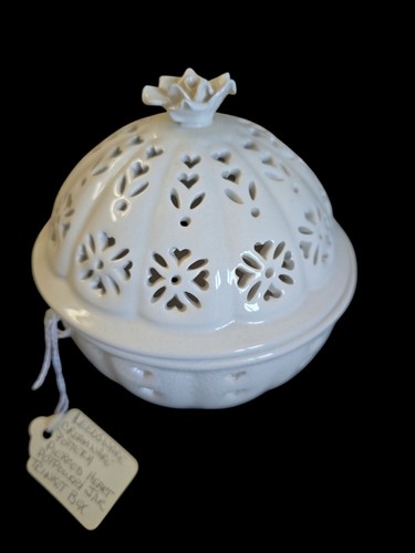 Leeds ware pottery - leeds,