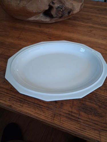 Large white oval charger - large,