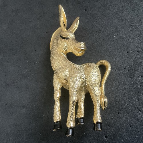 Vintage gold tone - vintage, donkey