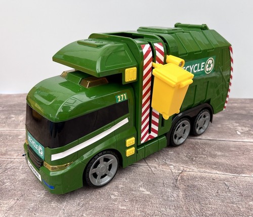 Green recycling truck toy - truck,