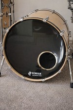 22" Inch Black Resonant Bass