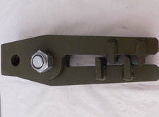 Ex MOD Military Vehicle Track Clamp, Part No FV2175926 [1R16A]
